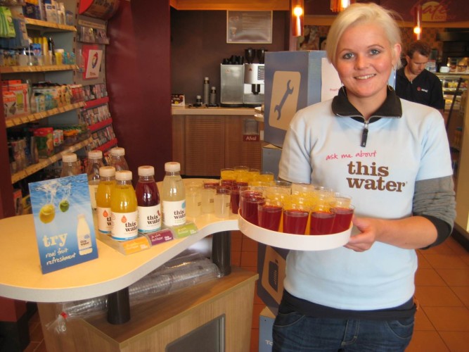 This Water sampling bij Total