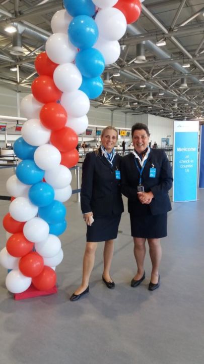 Hostess Service KLM Schiphol