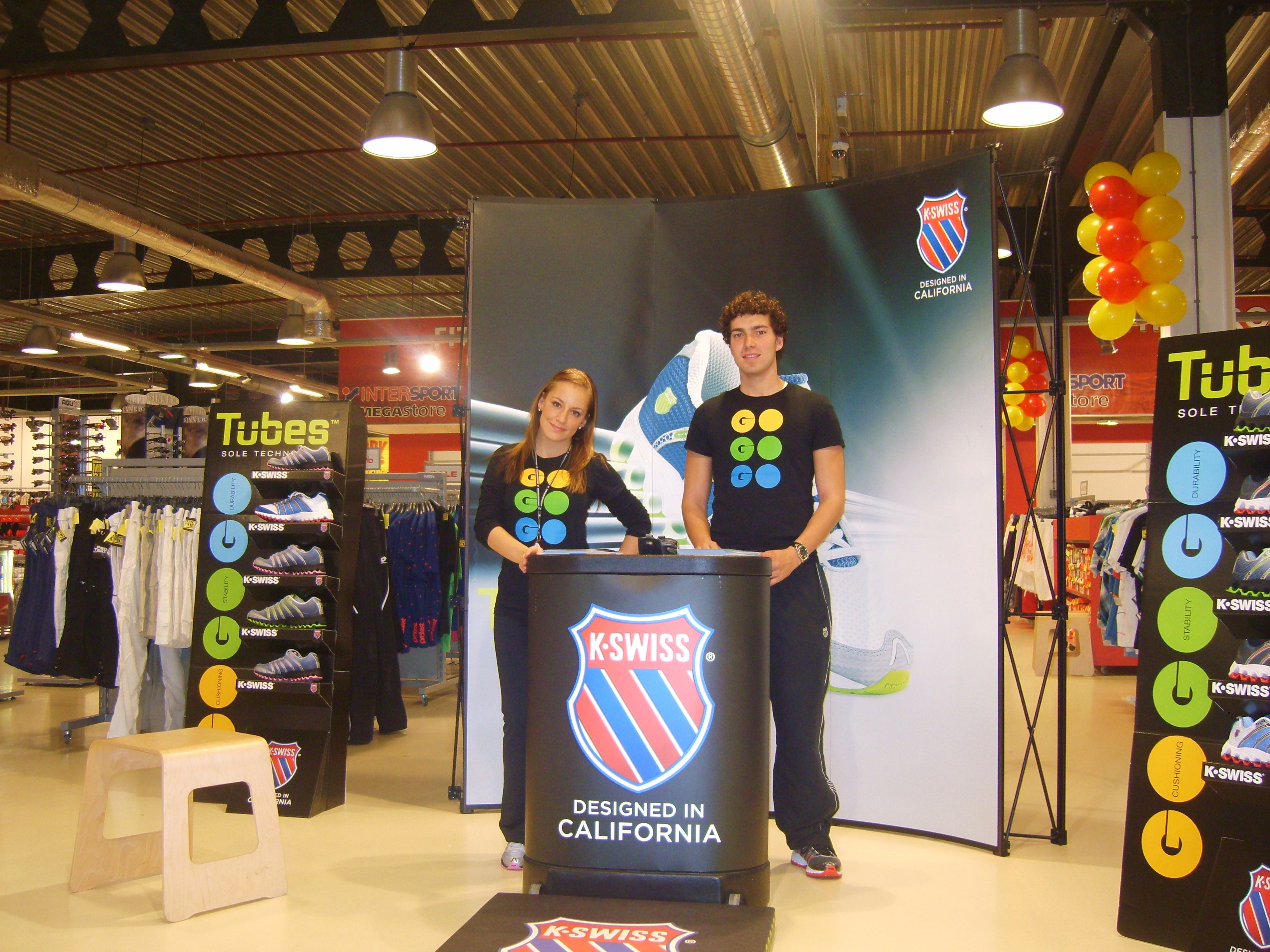 K-Swiss demonstraties op de loopband