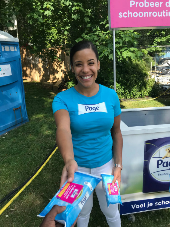 Sampling Page vochtig toiletpapier